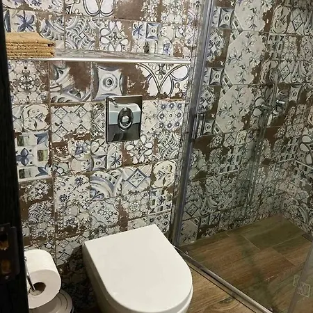 Theokleia_guest House *